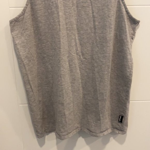 Oakley gray sleeveless tank top size small - Picture 7 of 8